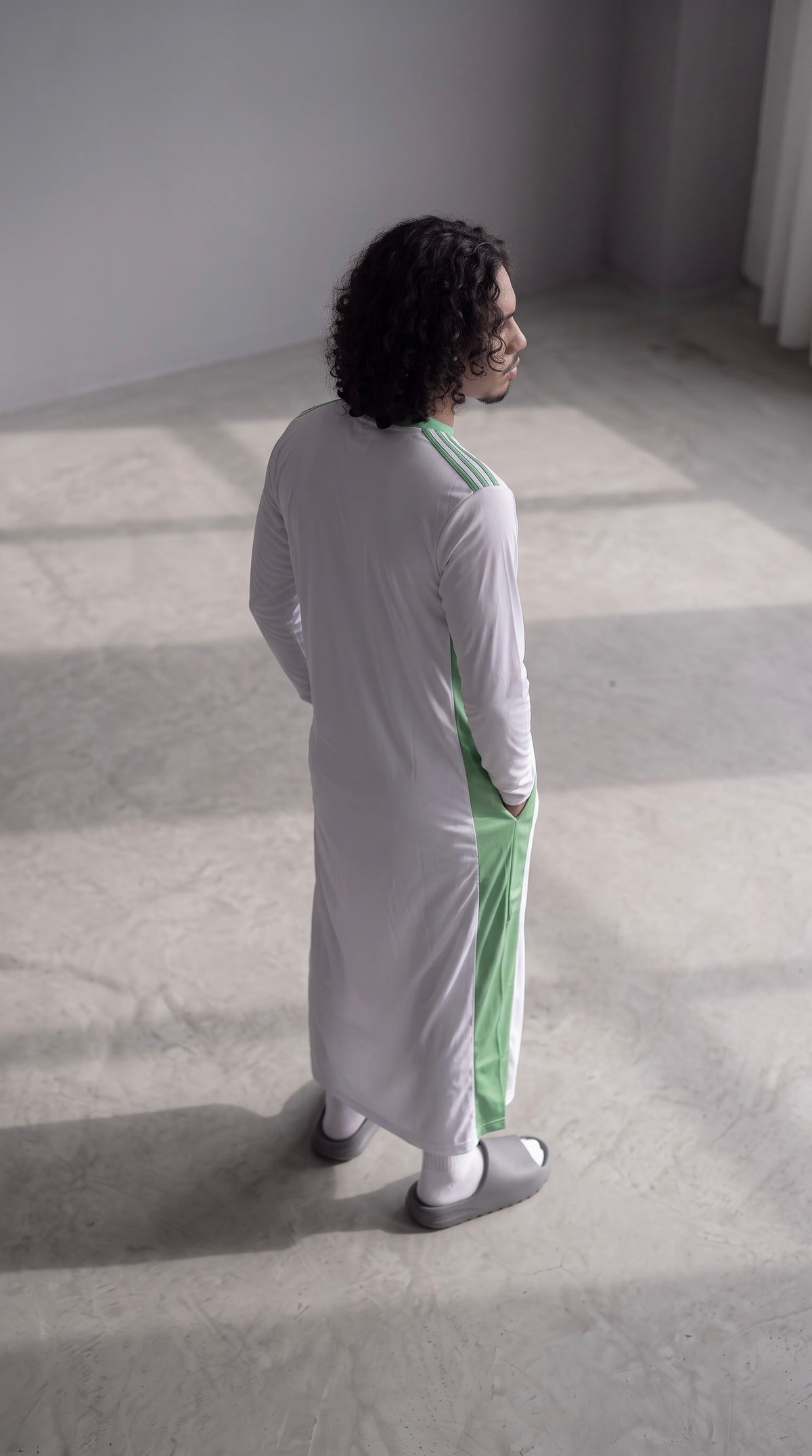 Qamis Algérie